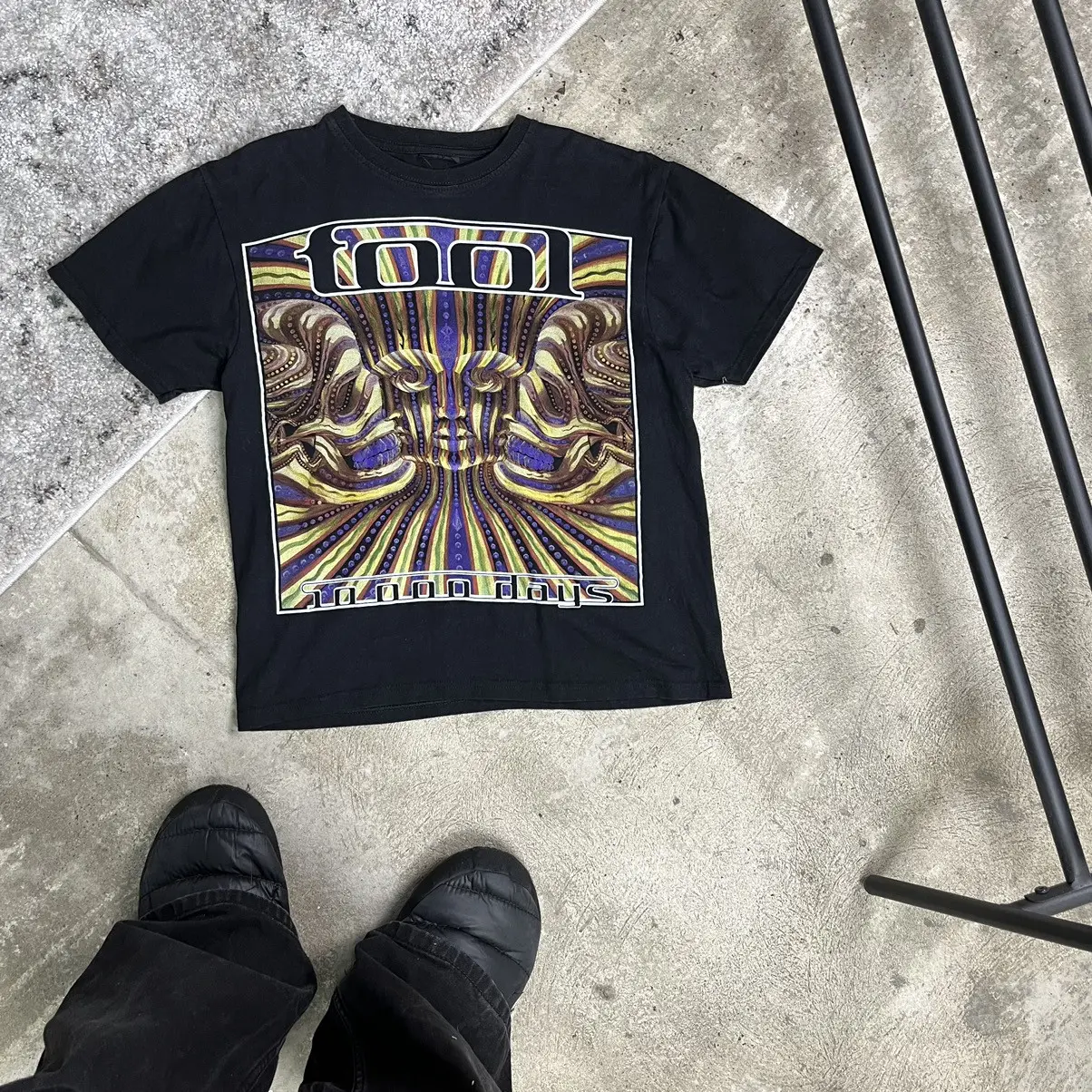1990s TOOL 10,000 DAYS BOXY TEE