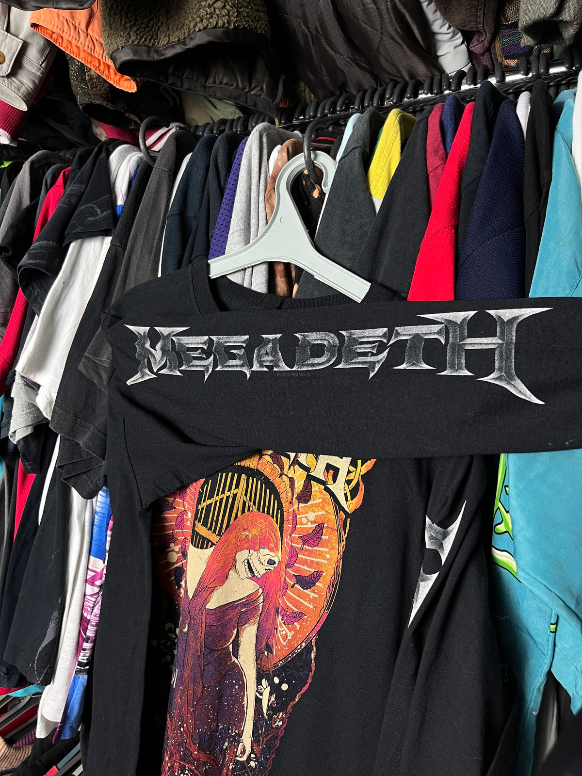 MEGADETH "THE WORLD NEEDS A HERO" LONG SLEEVE 2011