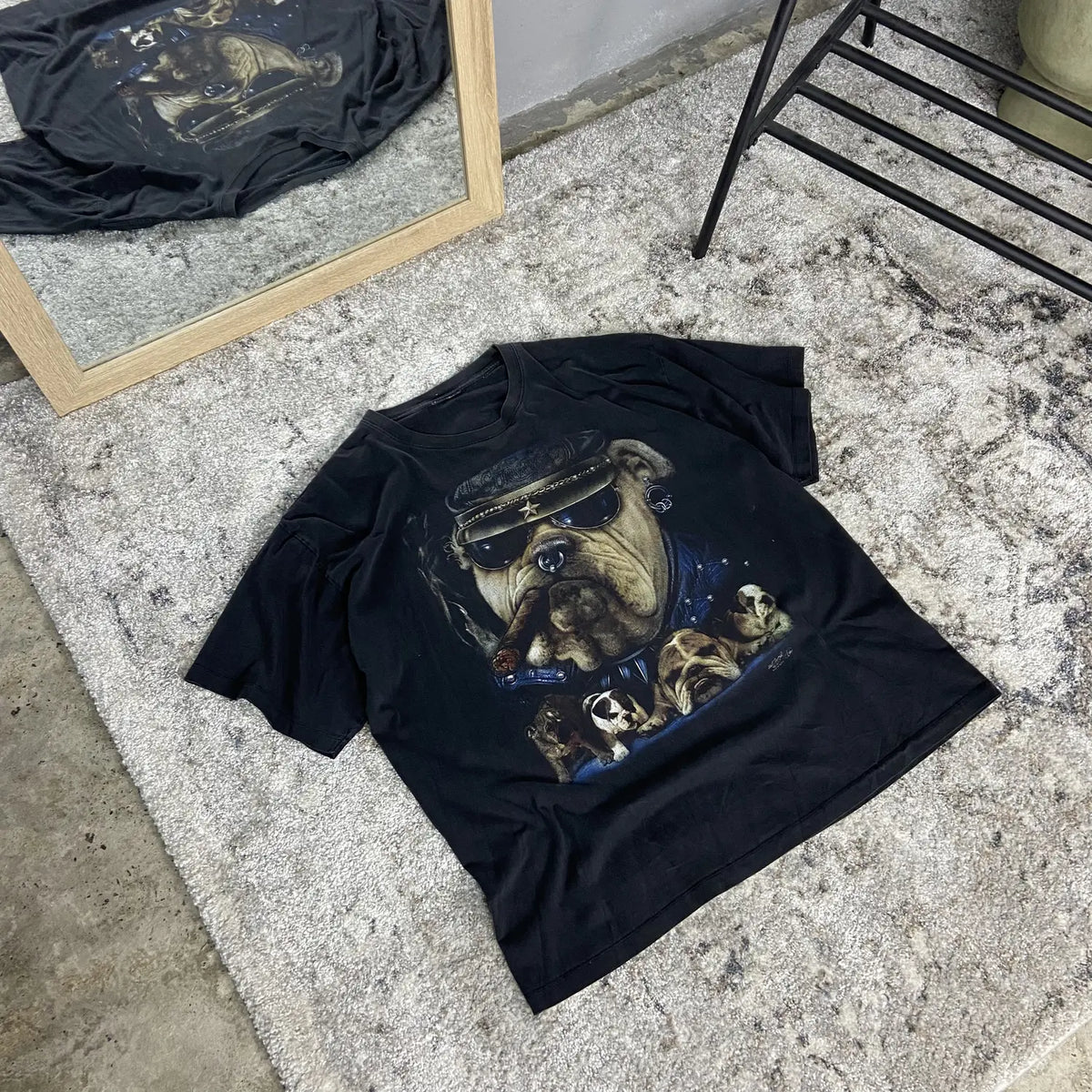 1990s SWAG BULLDOG SUN FADED TEE
