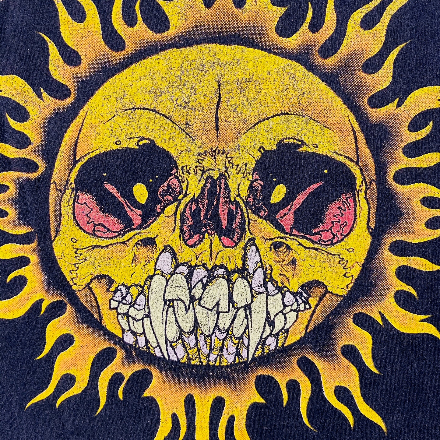 1990s METALLICA FLAMED SKULL SUNFADED TEE