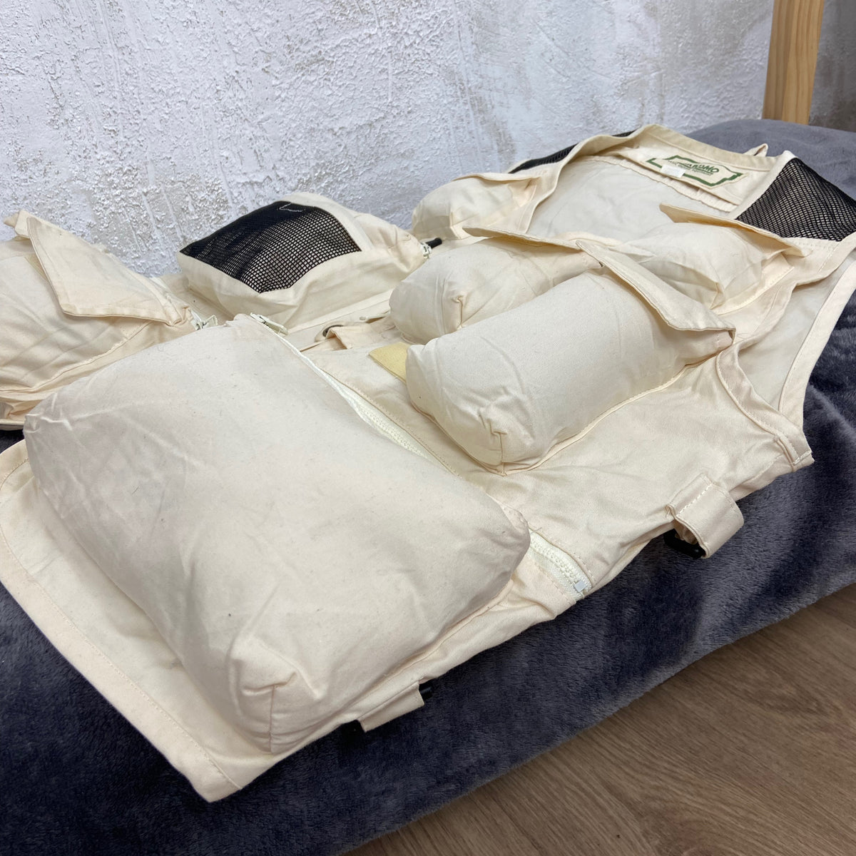 1980s MIZUNO JAPANESE MULTIPOCKET BONDAGE CARGO VEST
