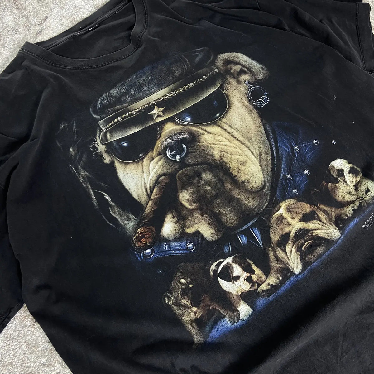1990s SWAG BULLDOG SUN FADED TEE