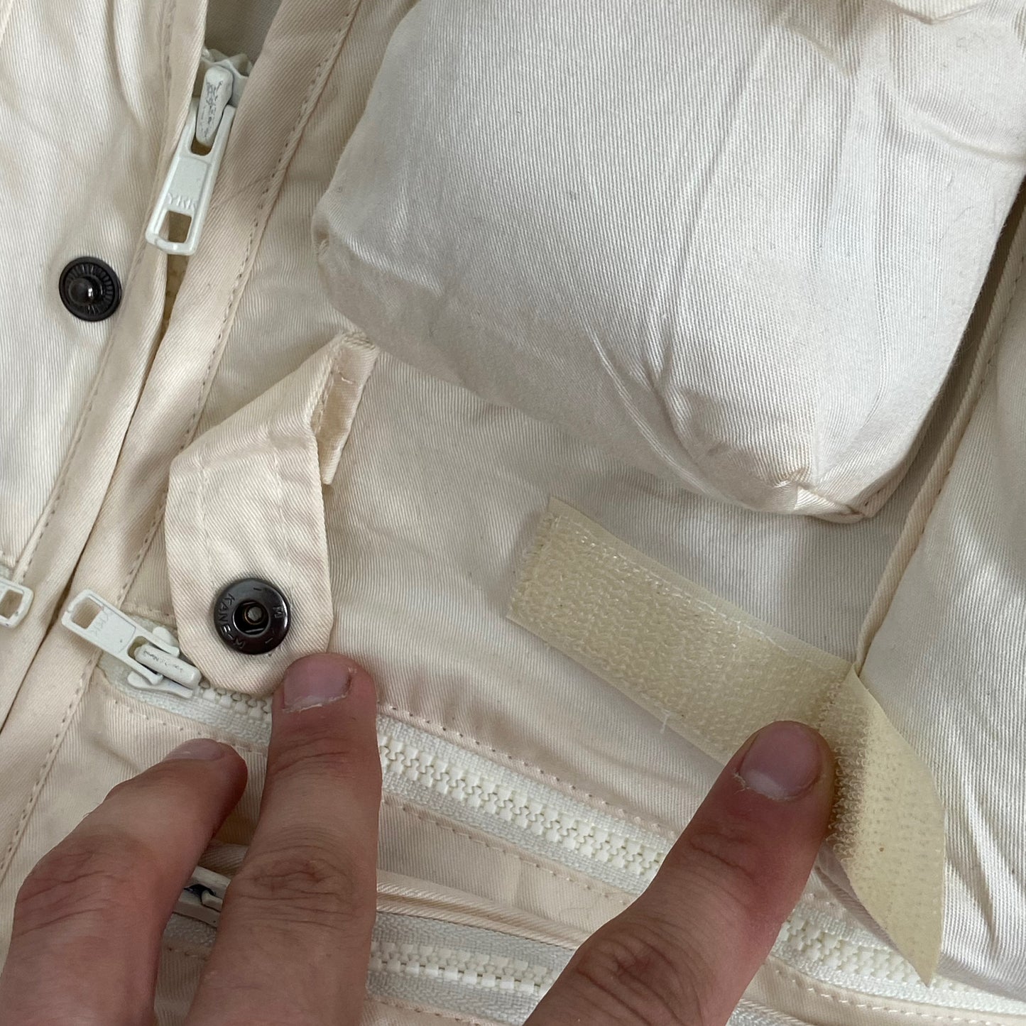 1980s MIZUNO JAPANESE MULTIPOCKET BONDAGE CARGO VEST