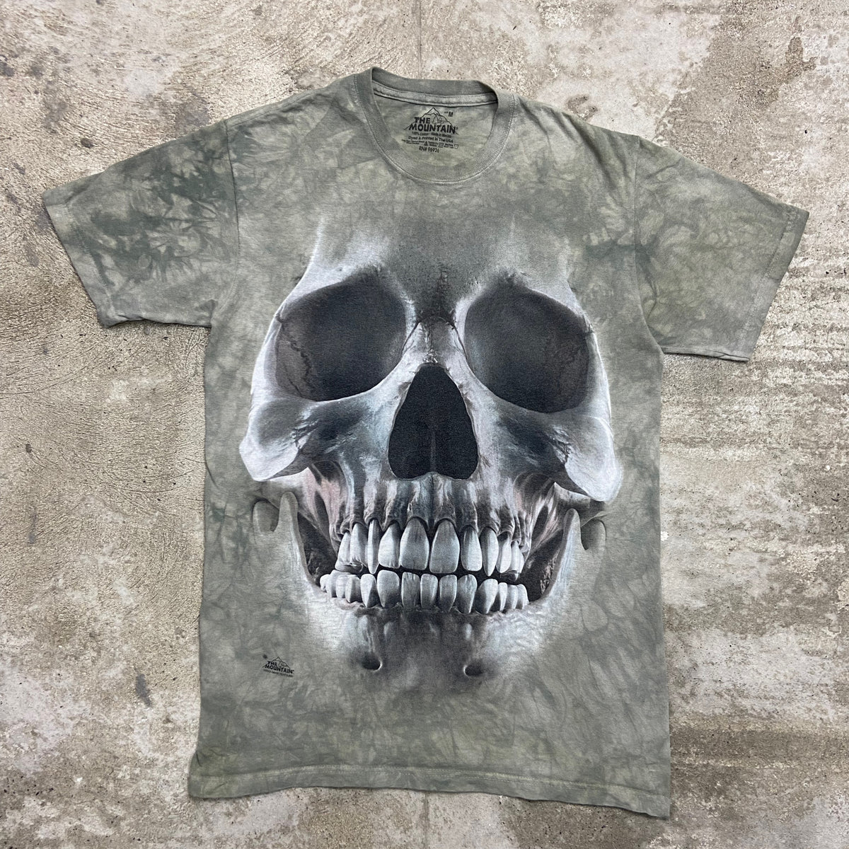 THE MOUNTAIN 3D SKULL BY DAVID PENFOUND TEE