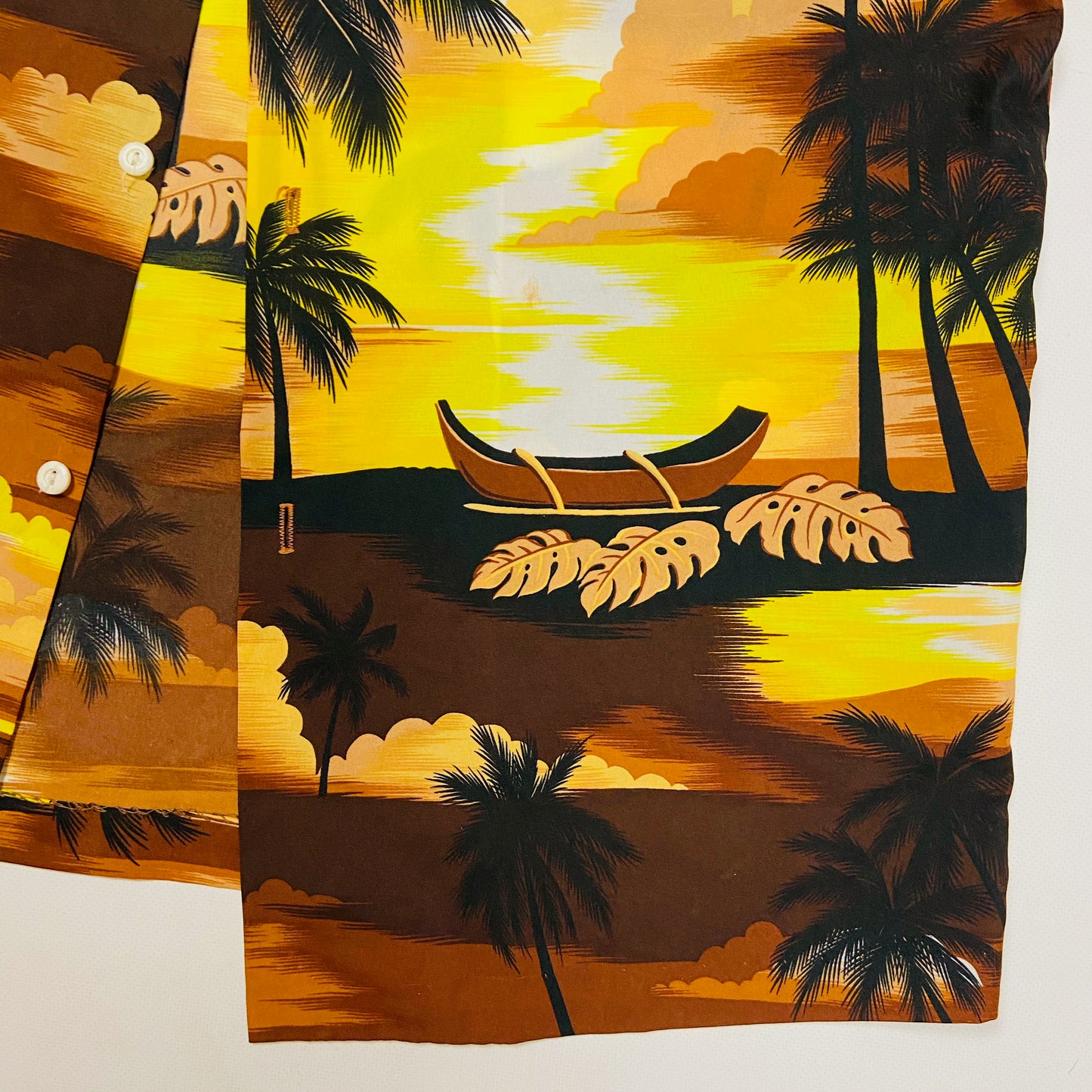 1980s SUN FLORAL ALOHA SHIRT MADE IN HAWAII