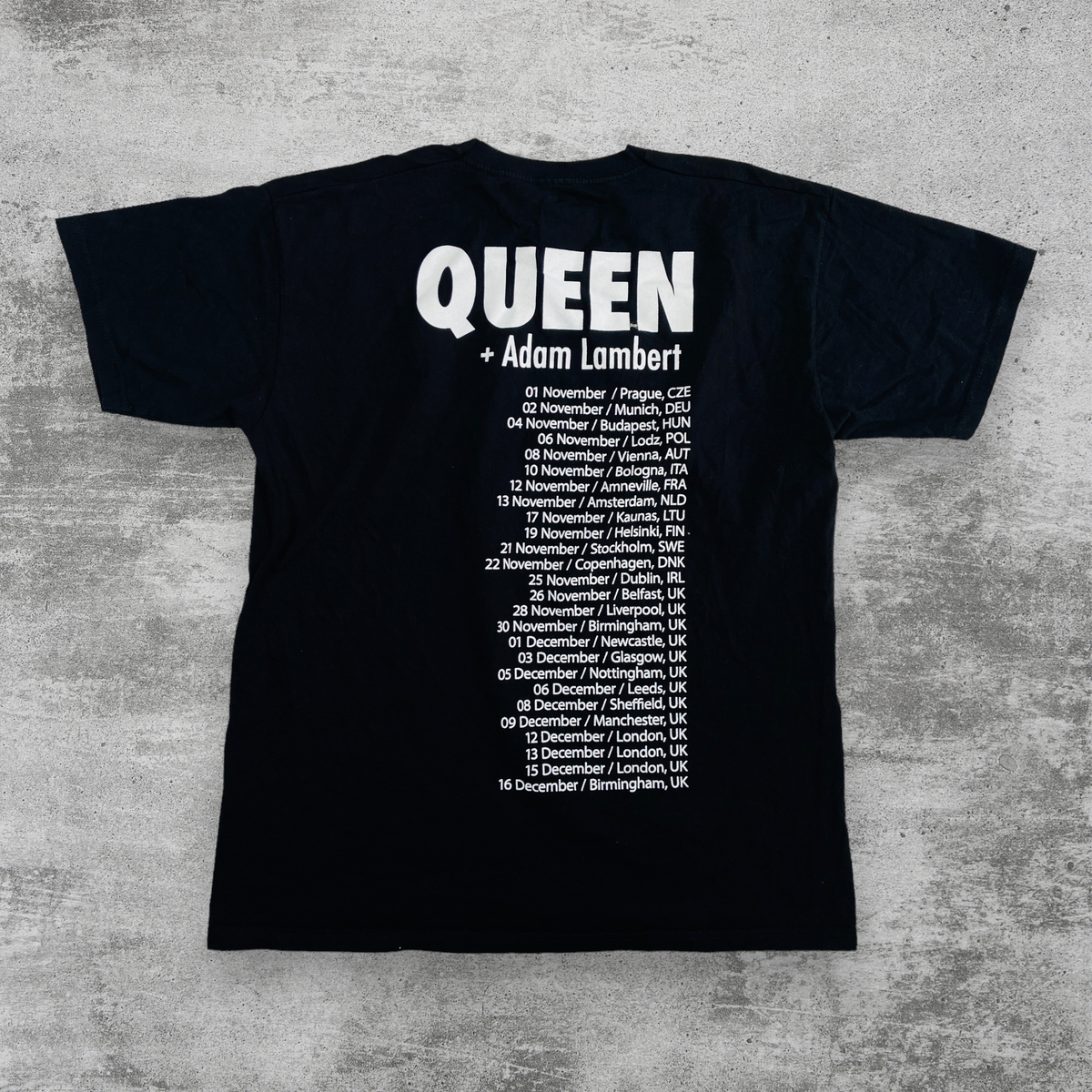 QUEEN + ADAM LAMBERT - TEE