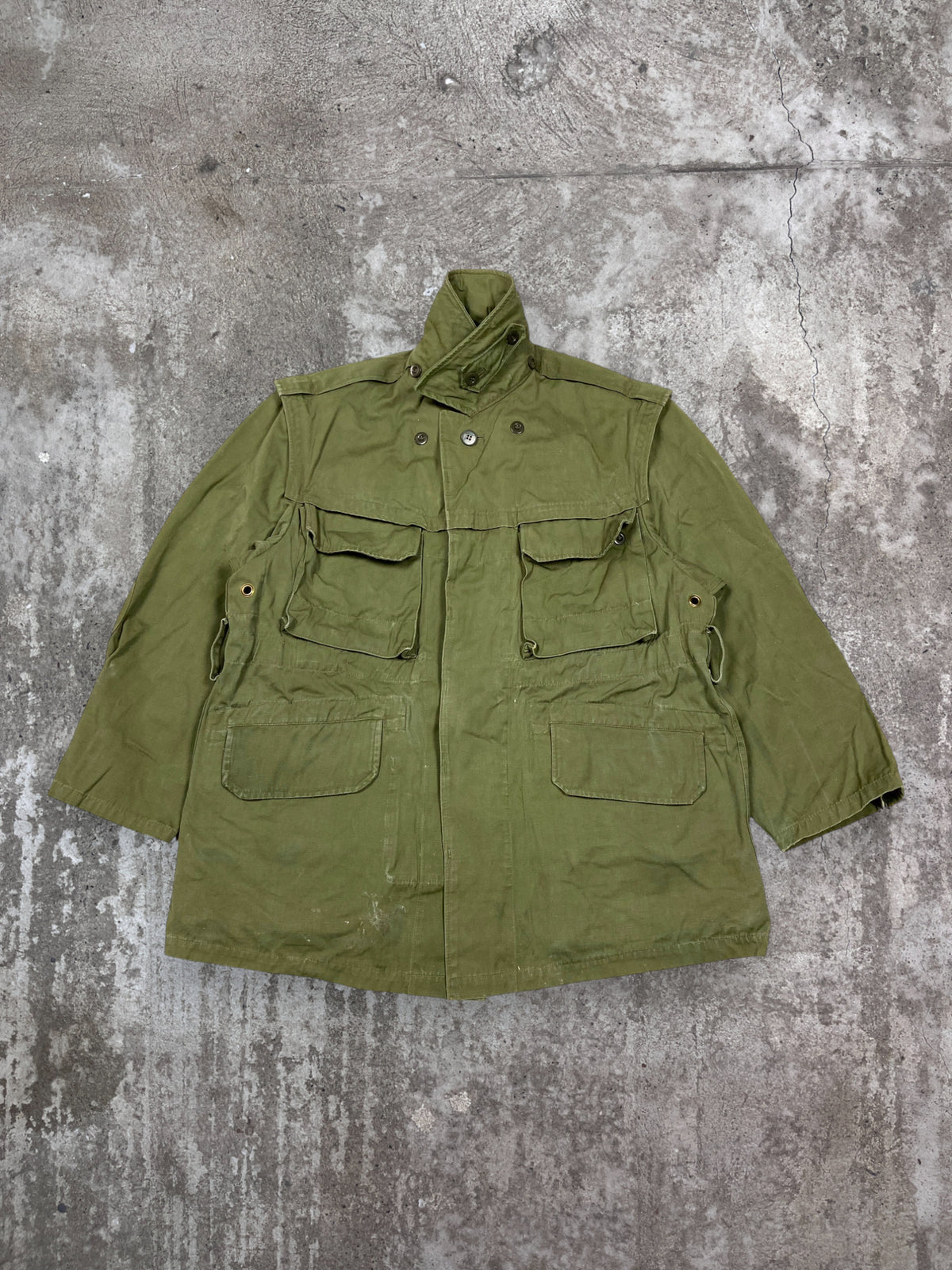 WWII US ARMY M-1943 BERLIN BRIGADE STAMP NAMED FIELD JACKET