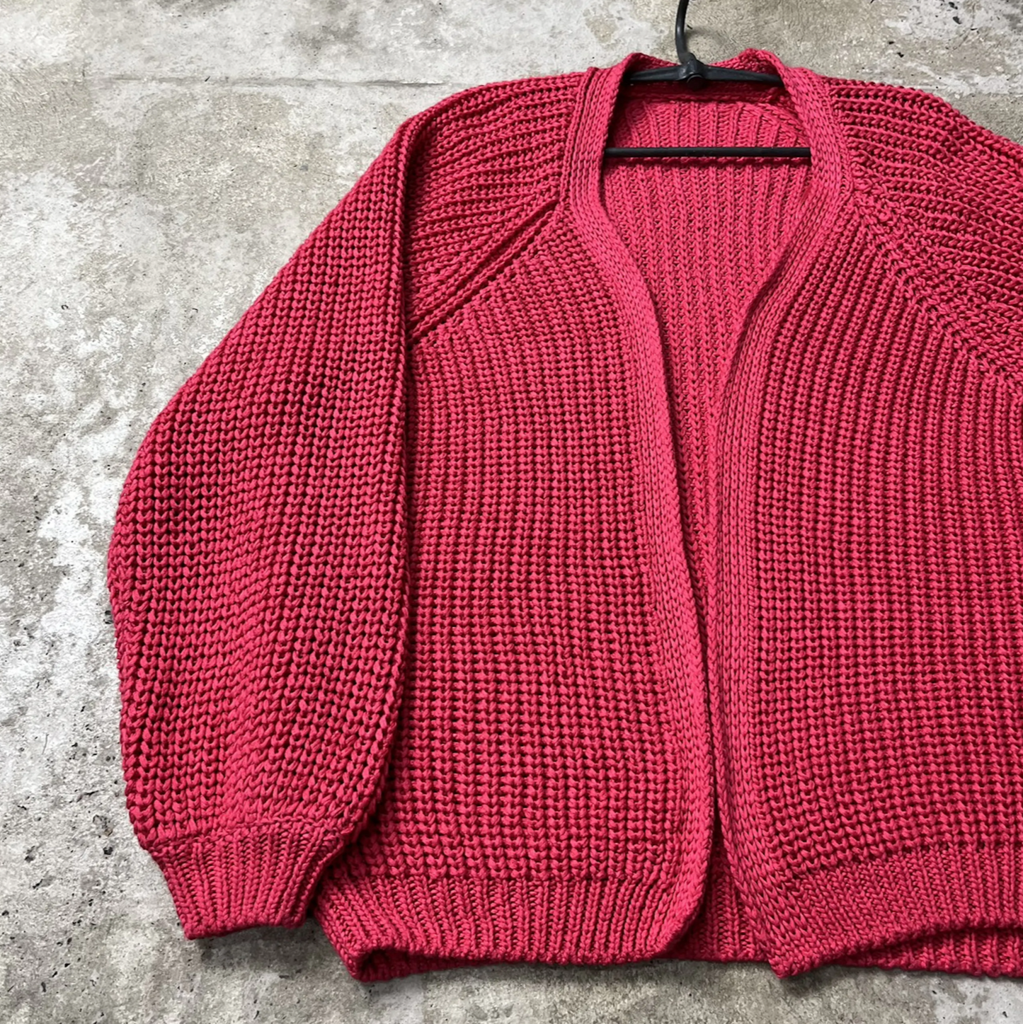 1980s OVERSIZED HEAVY KNITTED CARDIGAN