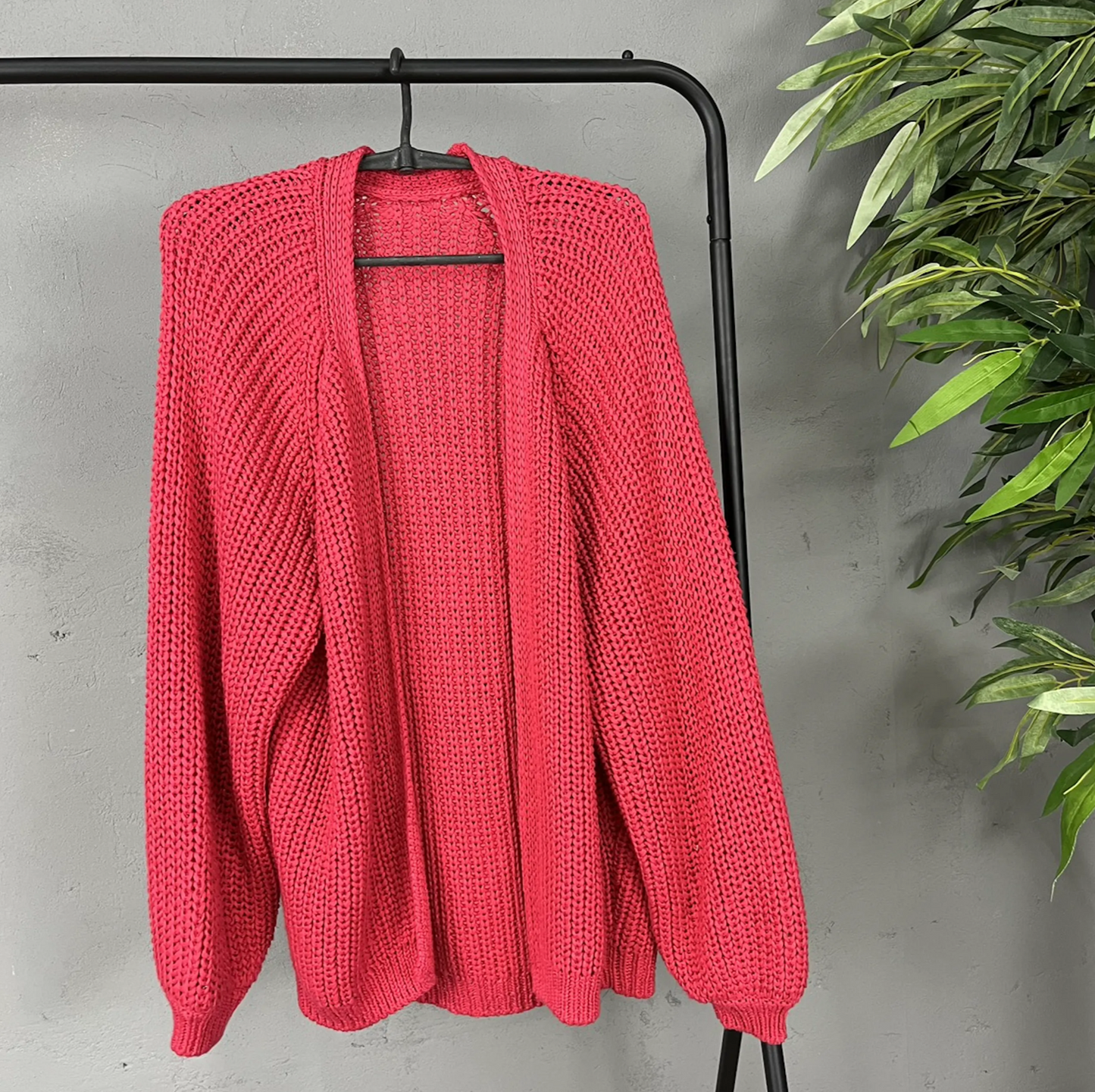 1980s OVERSIZED HEAVY KNITTED CARDIGAN