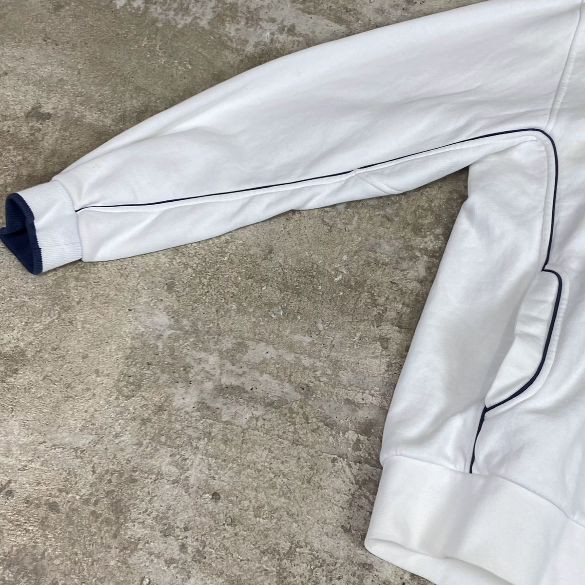 1990s NIKE CENTER SWOOSH REVERSE WAVE HOODIE