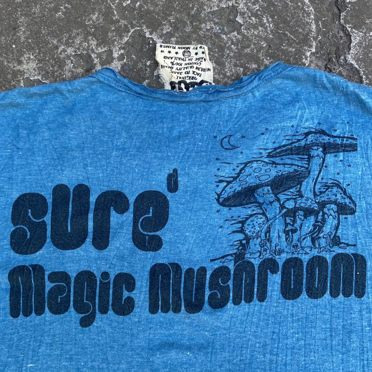 SURE MAGIC MUSHROOMS by MOON FLOWER TEE