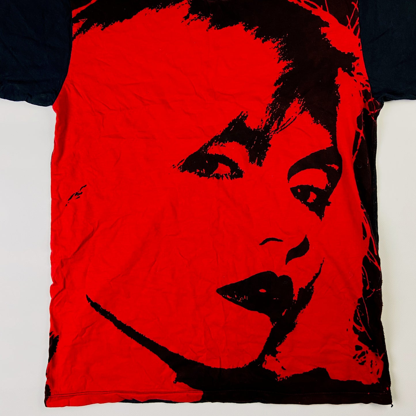 GOTHIC VAMPIRE FACE OVERPRINTED TEE 2000s