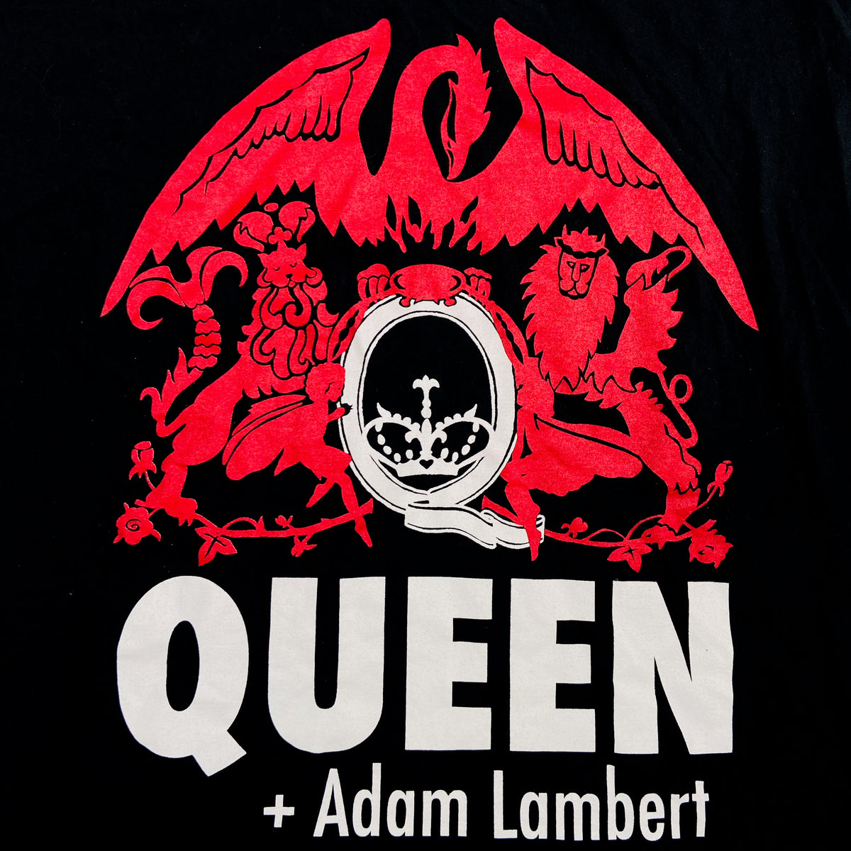 QUEEN + ADAM LAMBERT - TEE