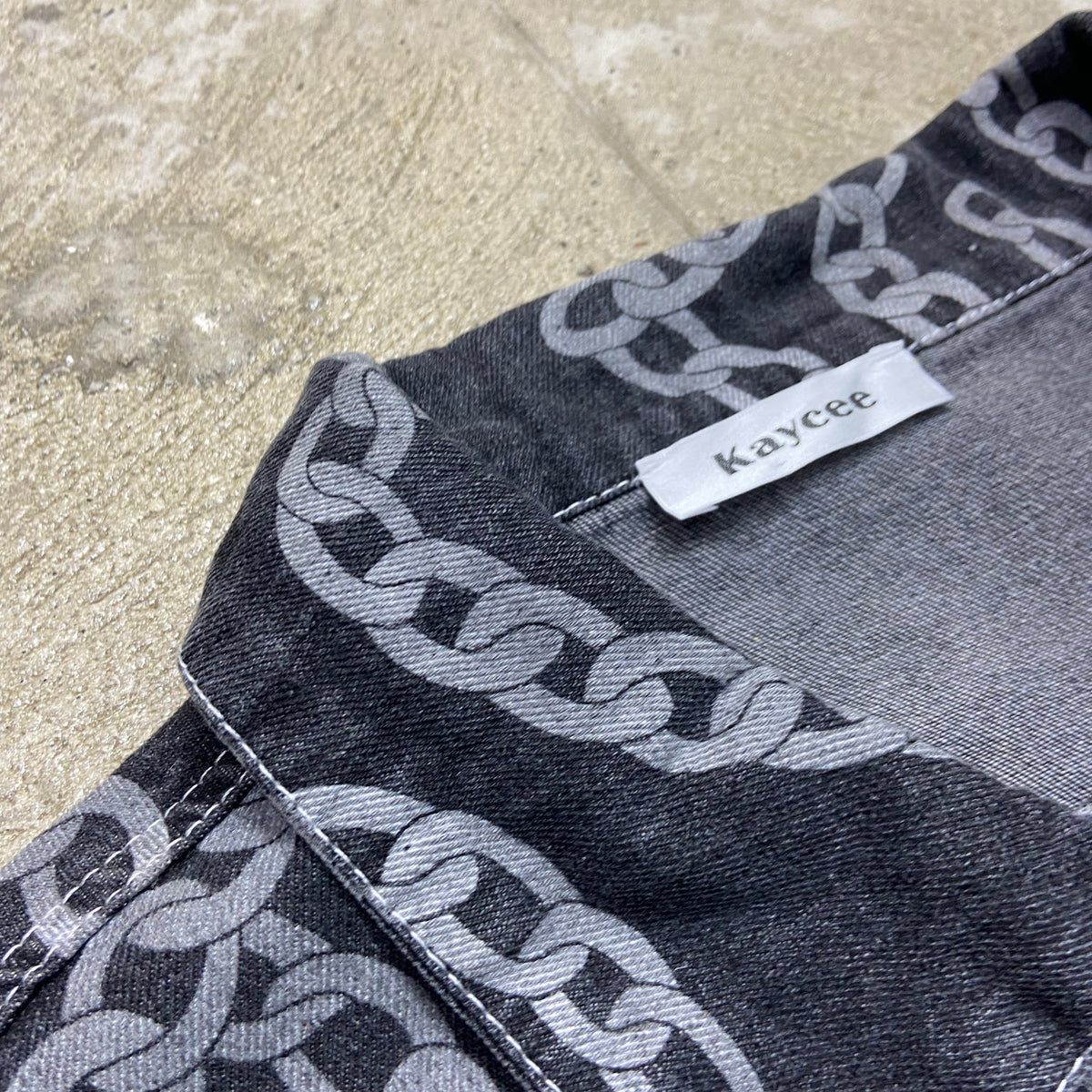 KAYCEE OVERPRINTED CHAINS DENIM JACKET 2000s