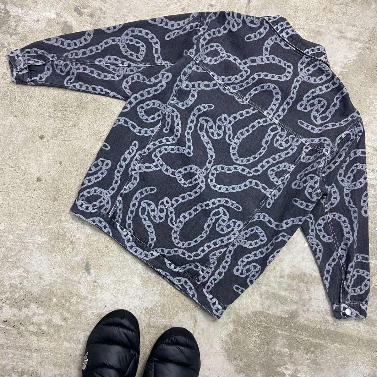 KAYCEE OVERPRINTED CHAINS DENIM JACKET 2000s