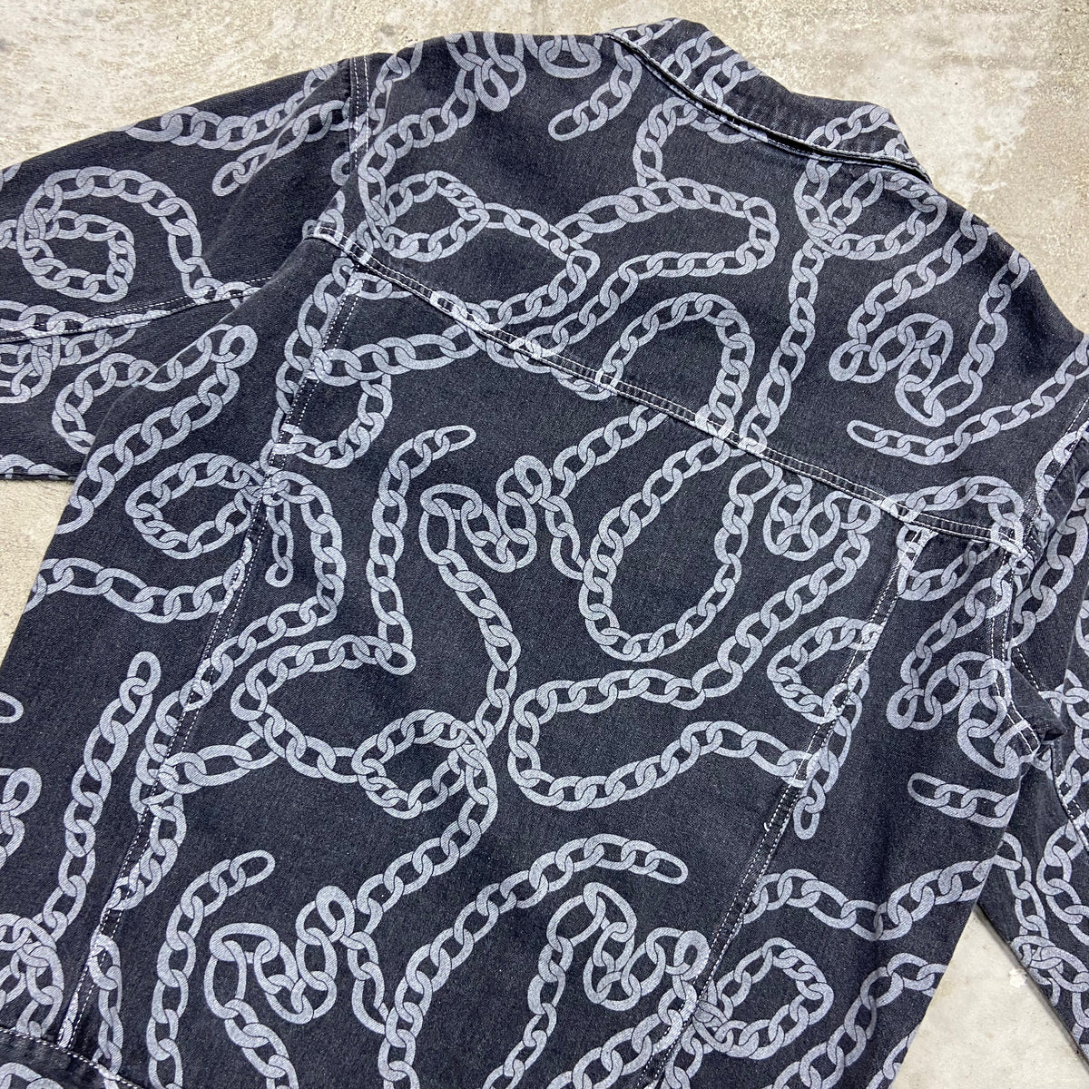 KAYCEE OVERPRINTED CHAINS DENIM JACKET 2000s
