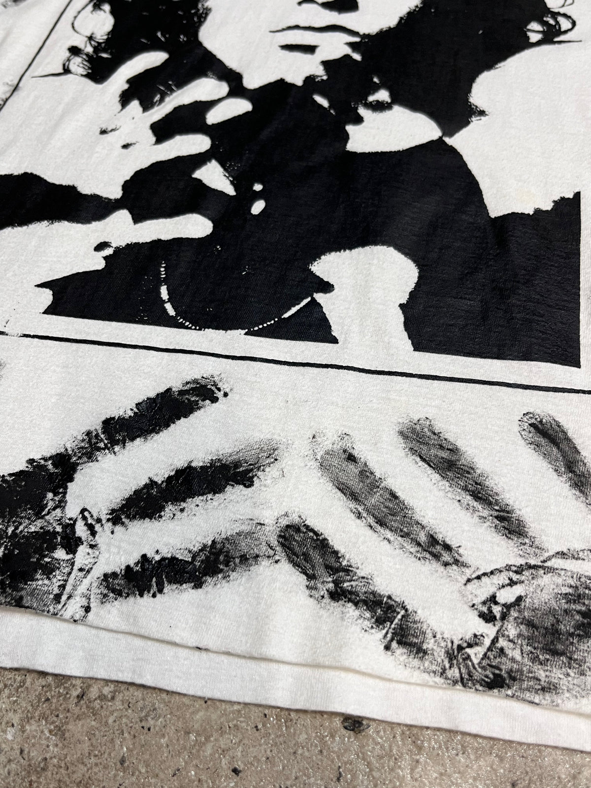 JIM MORRISON HANDS PRINTS SINGLE STITCH TEE 1980s