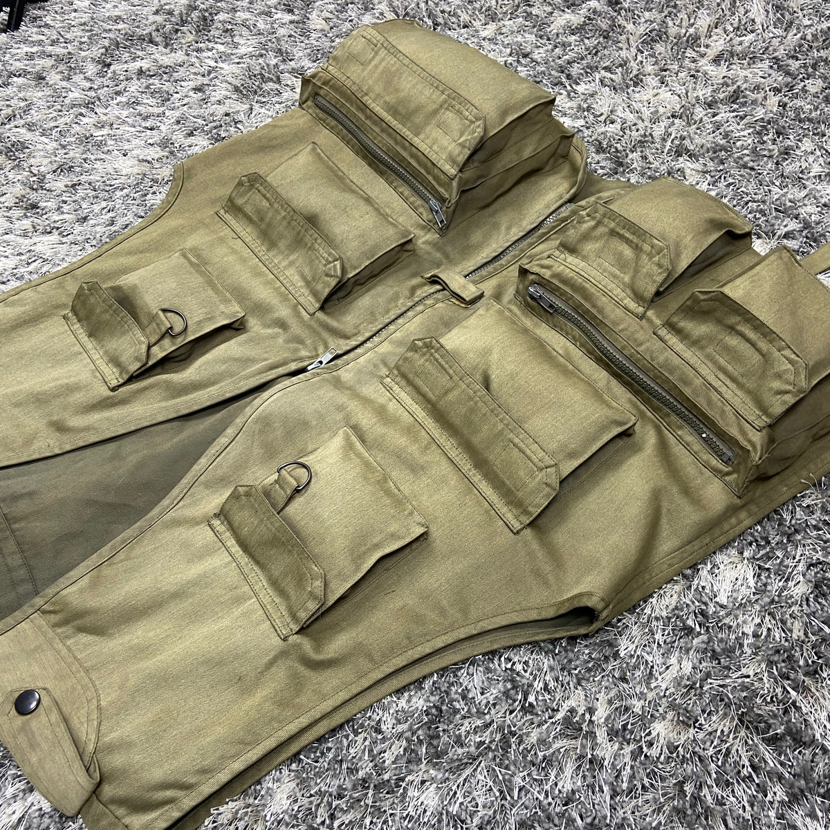 MARSH KHAKI MULTIPOCKET UTILITY BONDAGE VEST 1990s