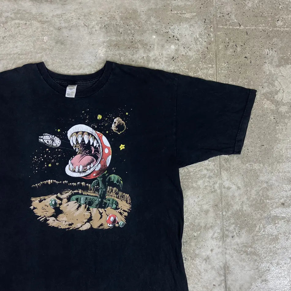 2000s STAR WARS MUSHROOMS PLANET TEE