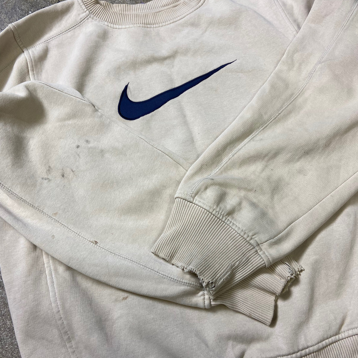 1990s NIKE CENTER SWOOSH VINTAGE SWEATSHIRT