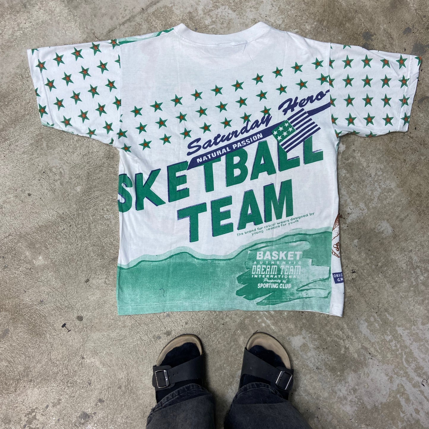 1980s BASKETBALL BEAUTIFUL OVERPRINTED TEE
