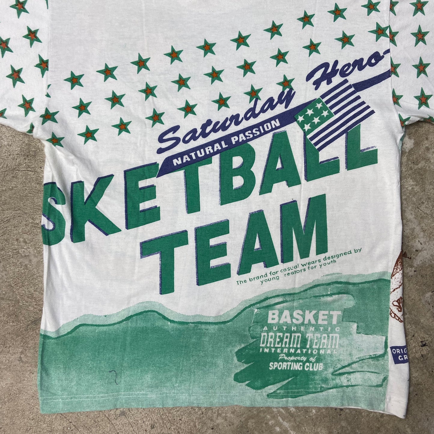 1980s BASKETBALL BEAUTIFUL OVERPRINTED TEE