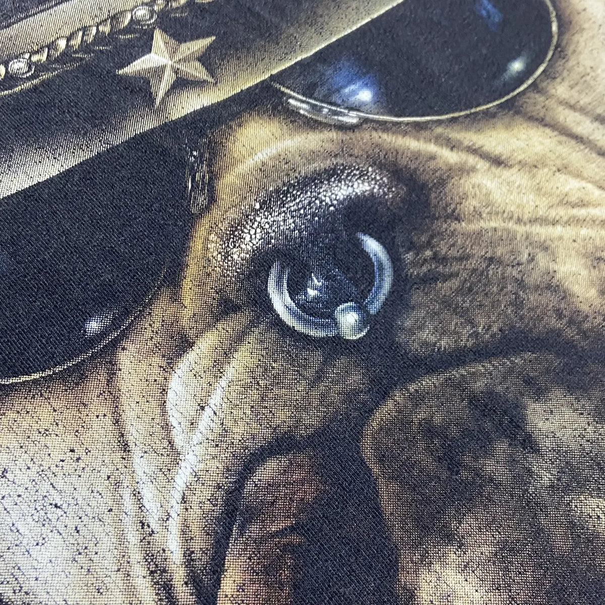 1990s SWAG BULLDOG SUN FADED TEE
