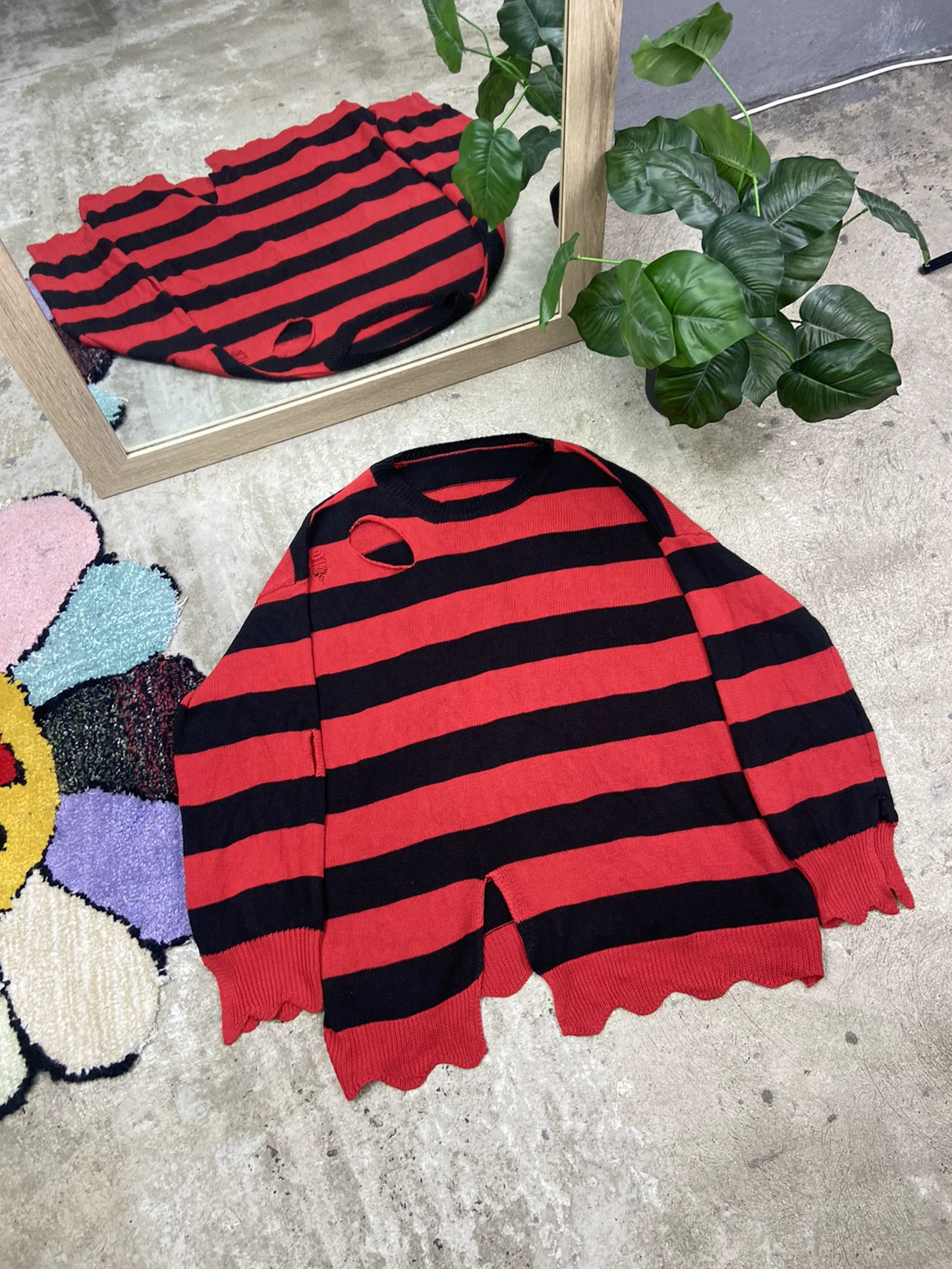 KURT COBAIN STYLE DISTRESSED KNITTED SWEATER