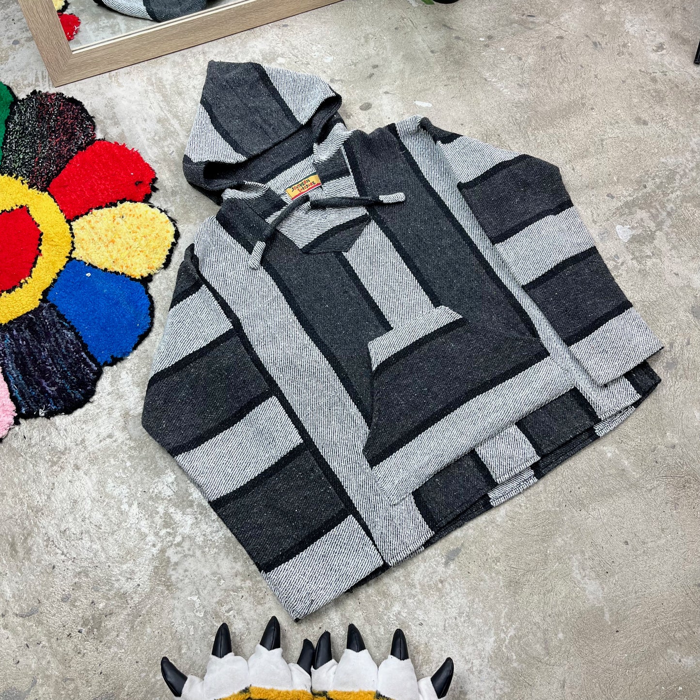 RASTA PONCHO KNITTED PATCHWORK HOODIE 1990s