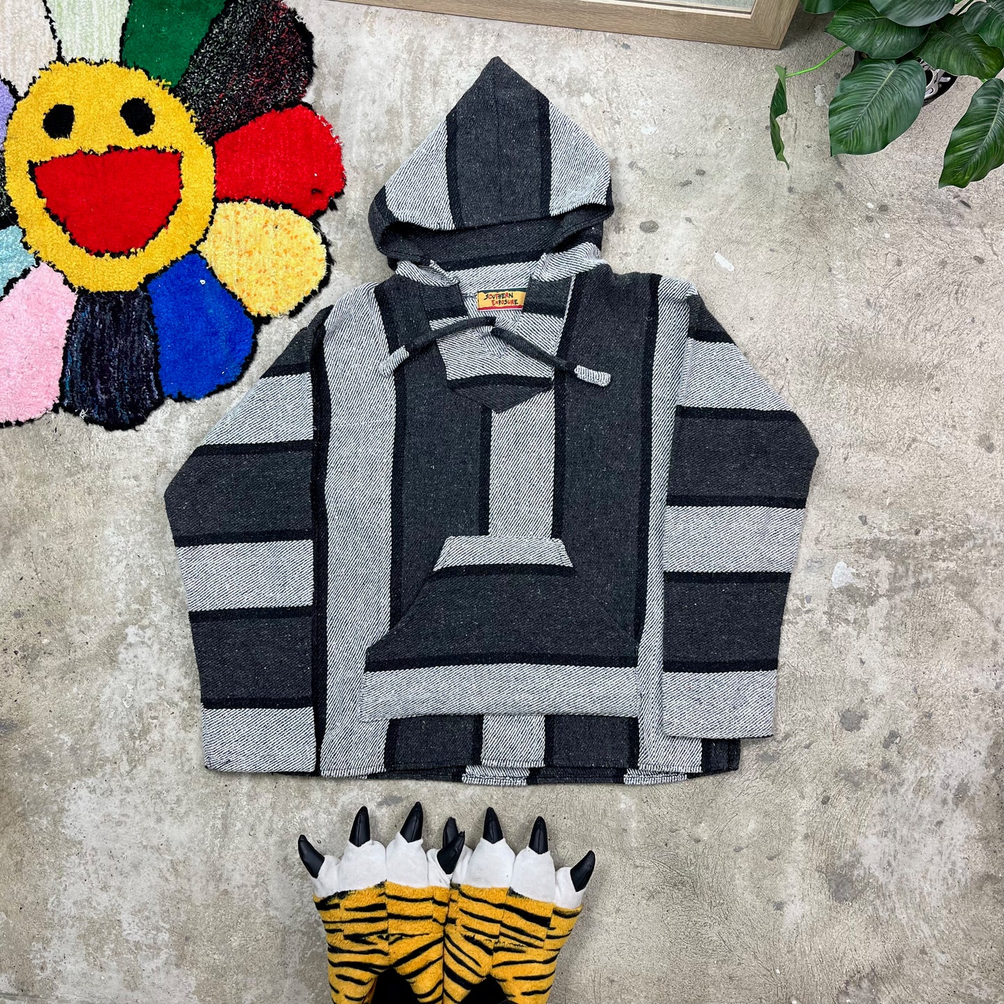 RASTA PONCHO KNITTED PATCHWORK HOODIE 1990s