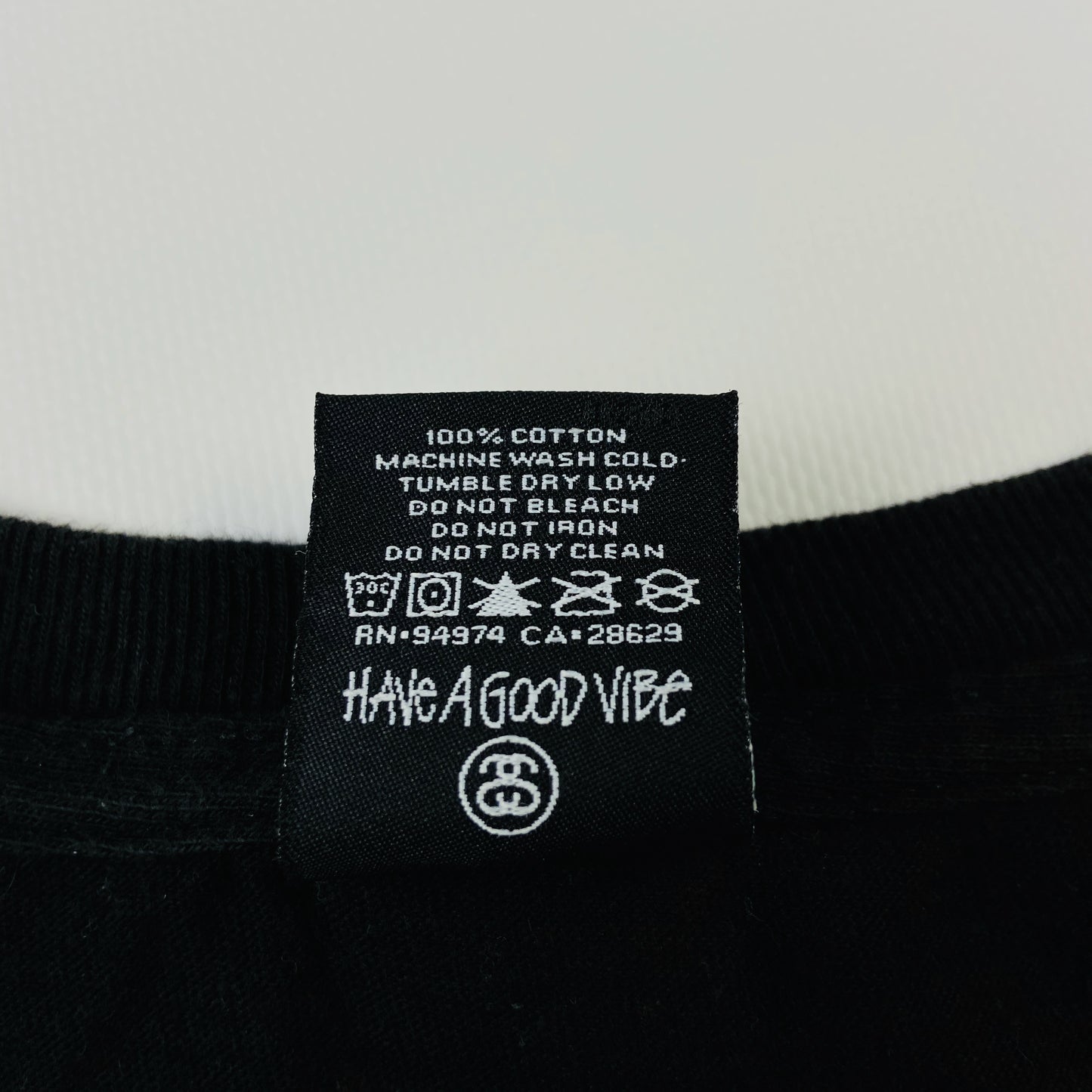2000s STUSSY GRAFFITI OVERPRINTED TEE