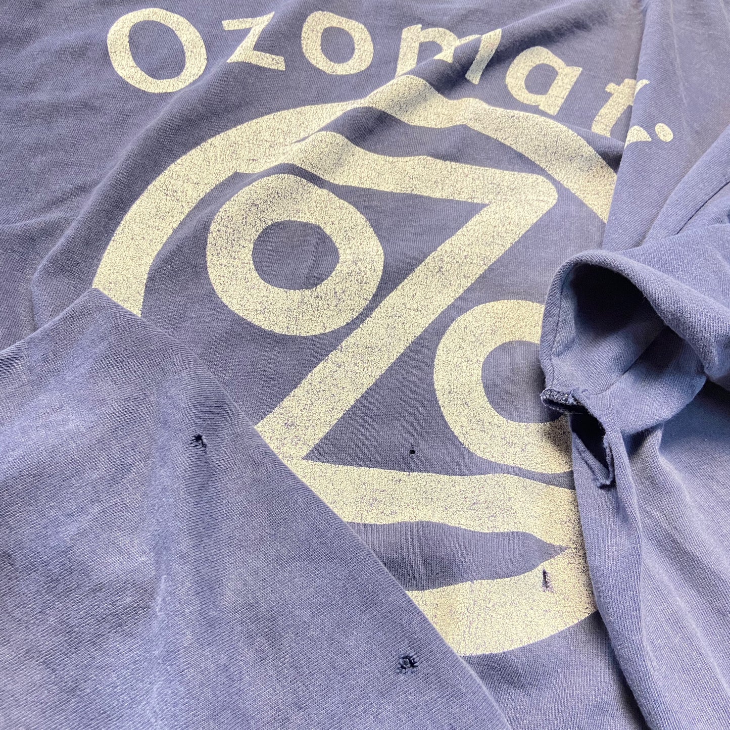 1990s OZOMATLI DISTRESSED SUNFADED TEE