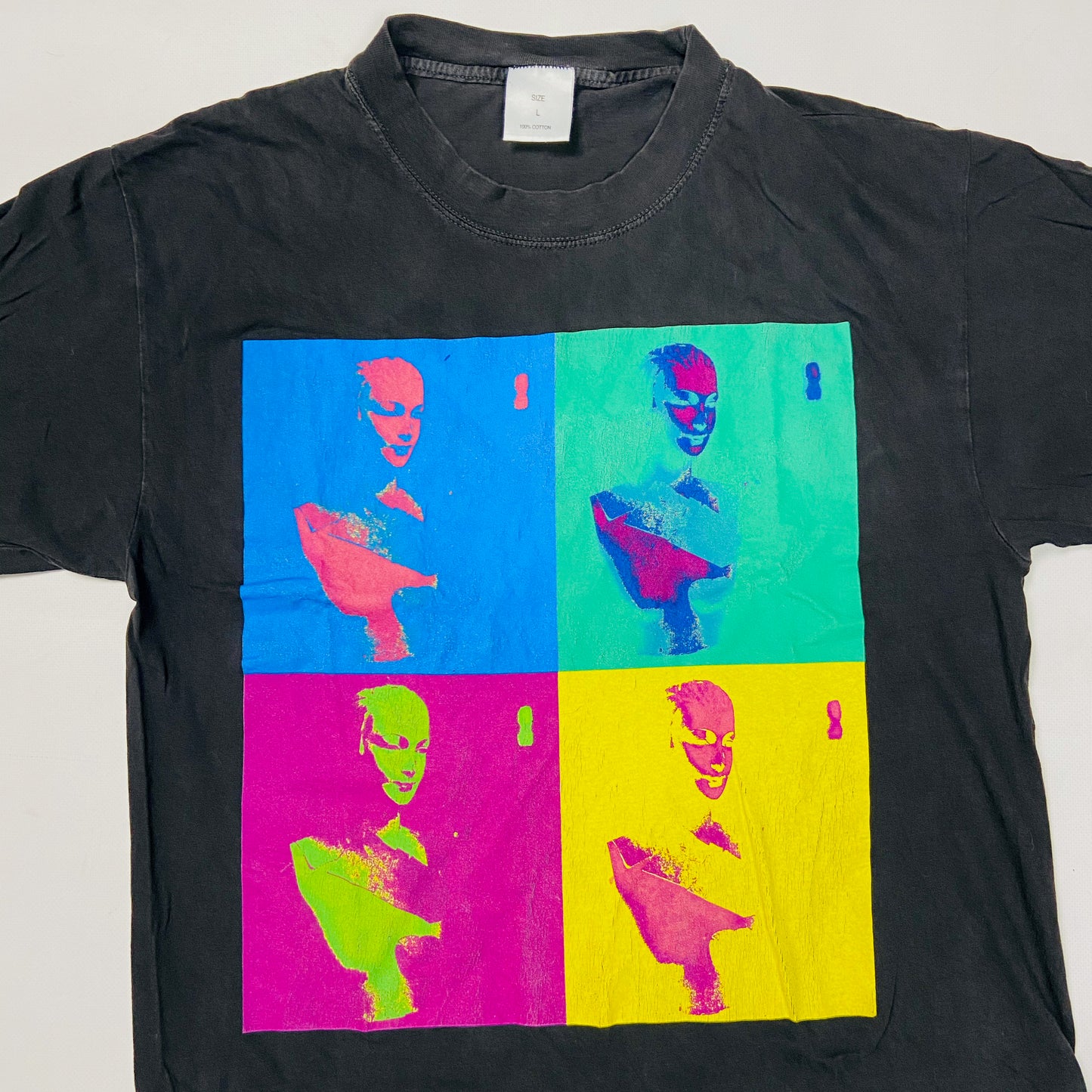 ELVIS COSTELLO & THE ATTRACTIONS "USELESS BEAUTY" TEE 1980s