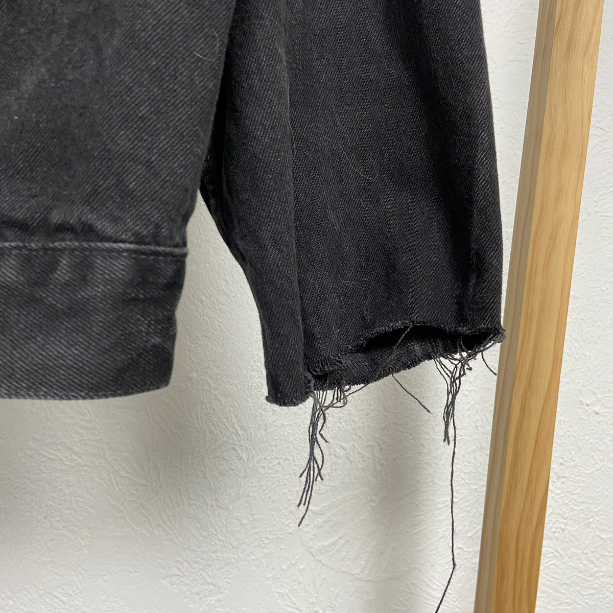 1980s LEVI'S ITALIAN MADE FADED BOXY JEANS JACKET