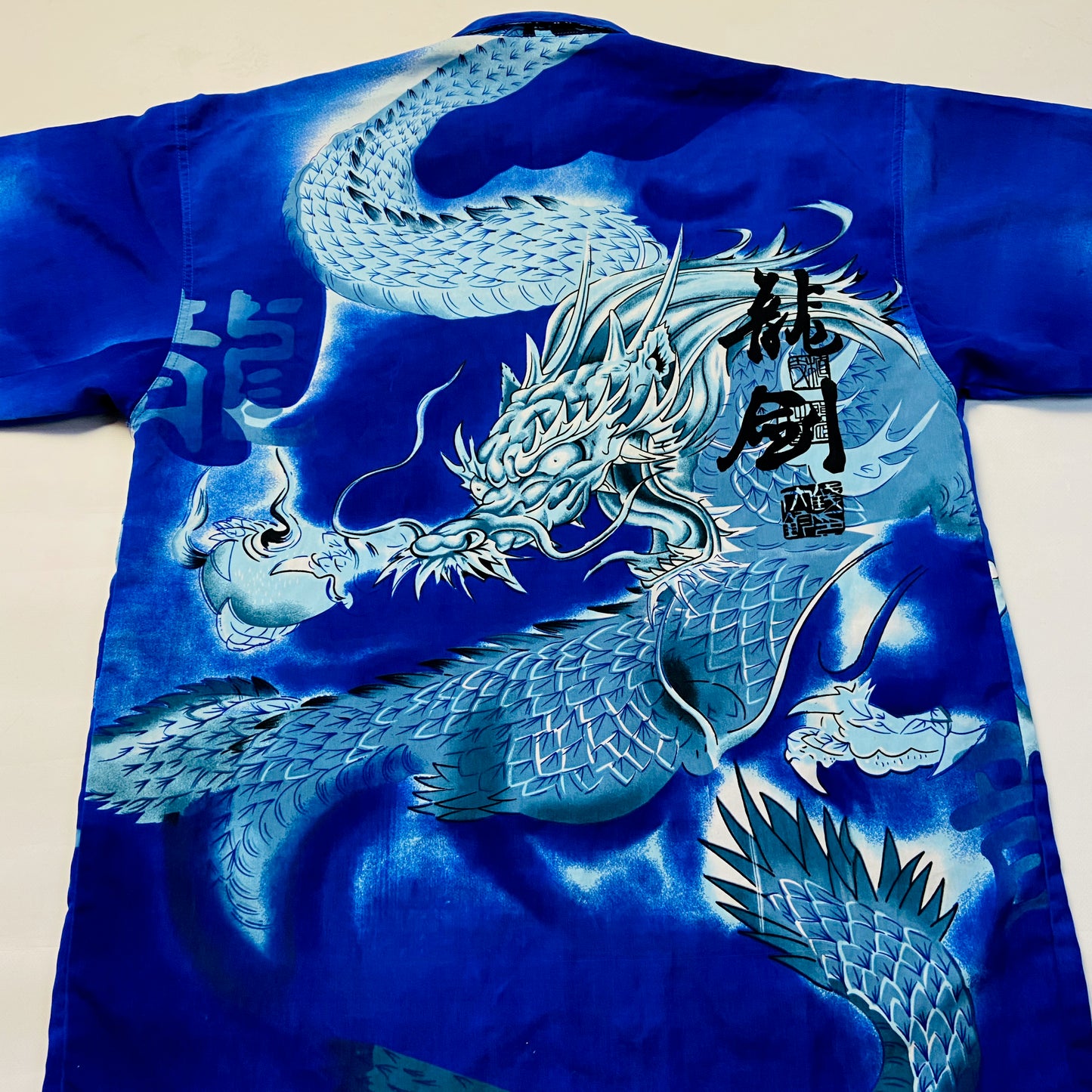 1990s JAPANESE DRAGON OVERPRINTED SHIRT