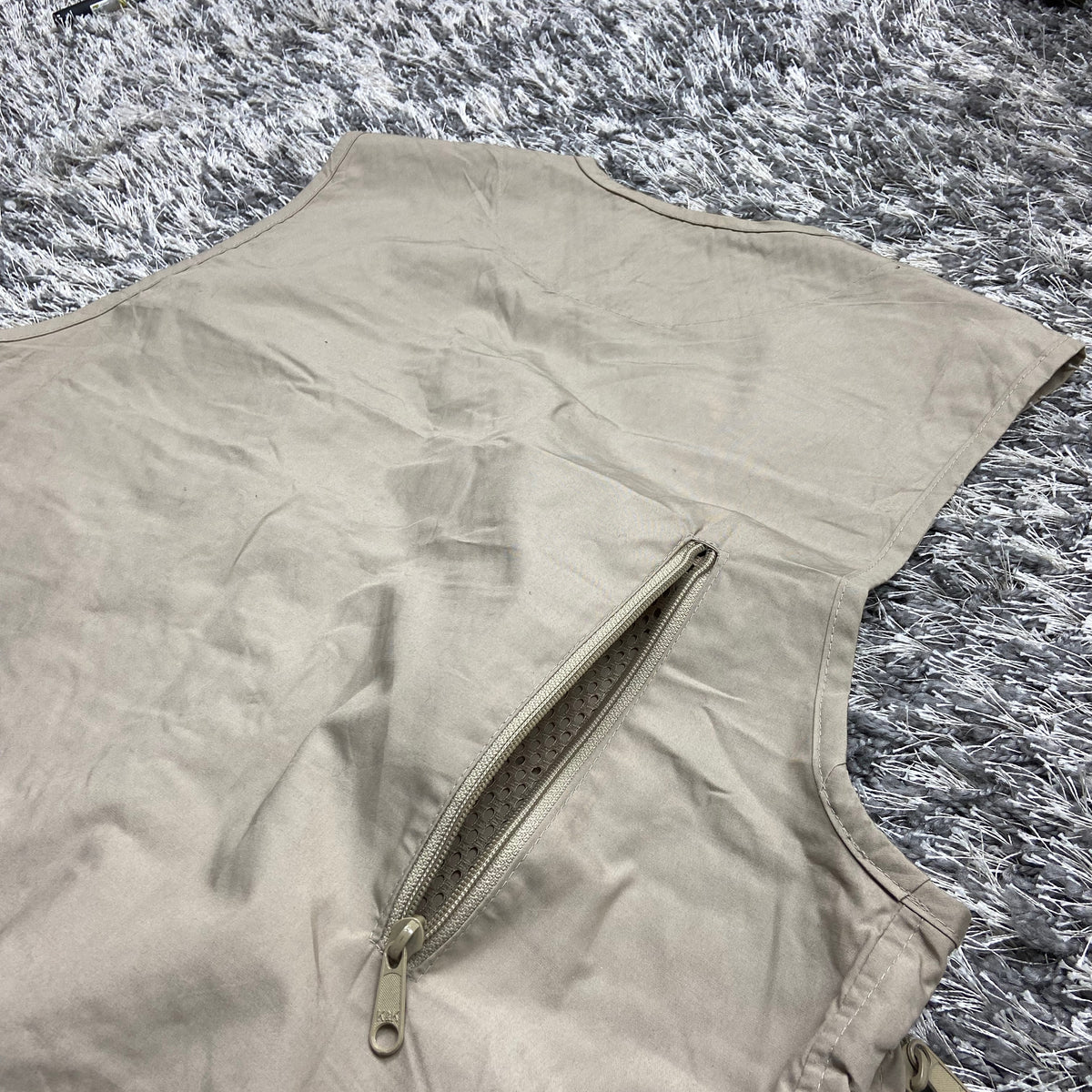 MULTIPOCKET UTILITY BONDAGE CARGO VEST 1990s