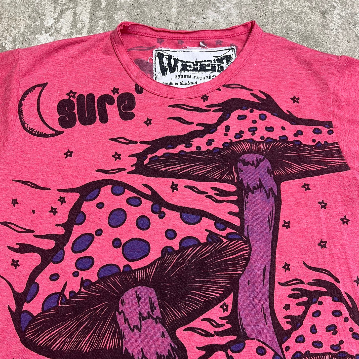 SURE MAGIC MUSHROOMS by MOON FLOWER TEE 2000s