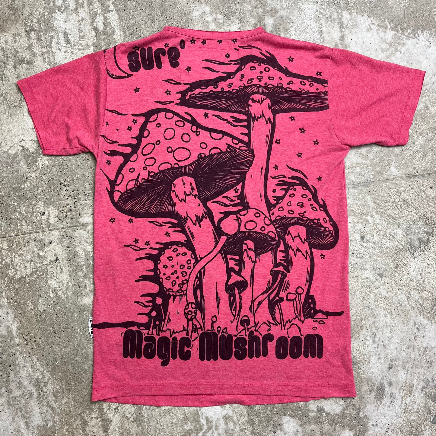 SURE MAGIC MUSHROOMS by MOON FLOWER TEE 2000s