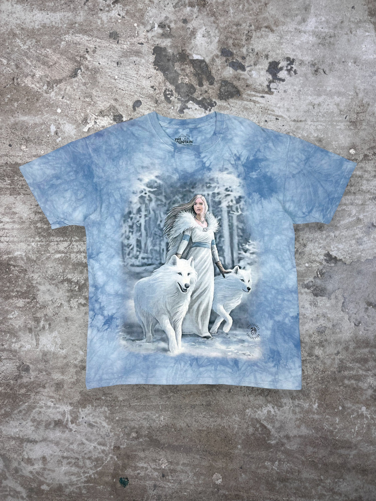 2000s CRYSTAL MAIDEN WINTER FOREST TEE