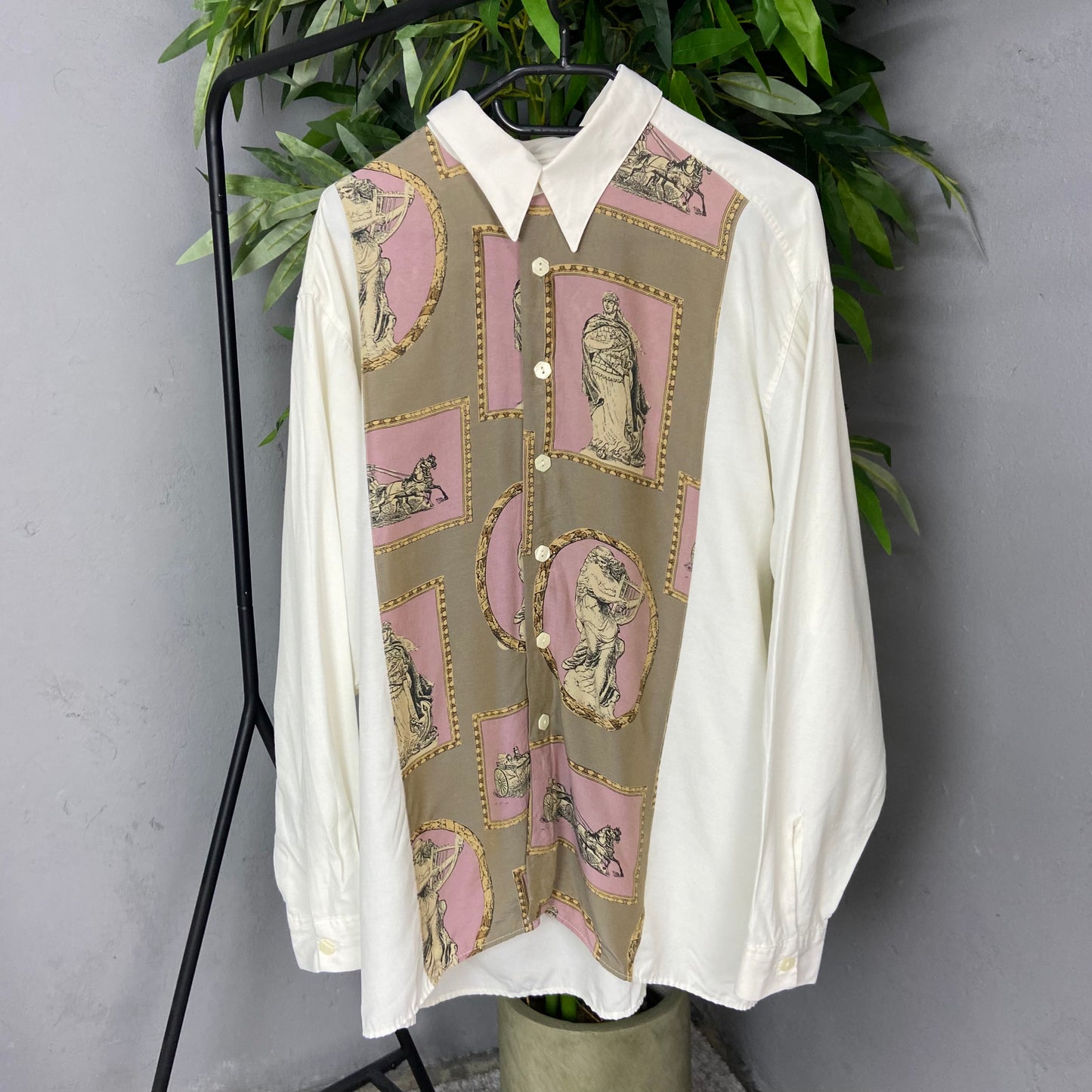 1980s RENAISSANCE BLADES OVERPRINTED SHIRT