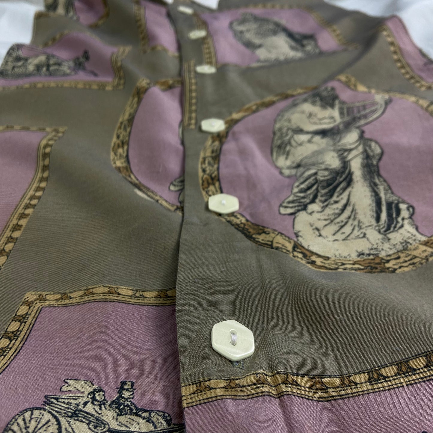 1980s RENAISSANCE BLADES OVERPRINTED SHIRT