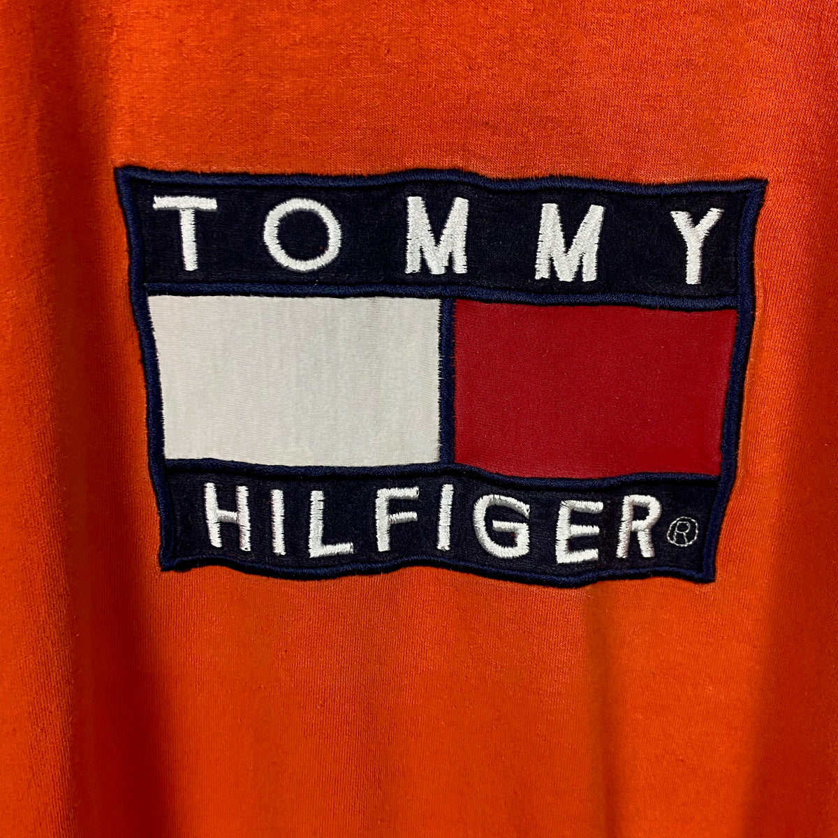 1980s TOMMY HILFIGER EMBROIDERED BIG LOGO TEE