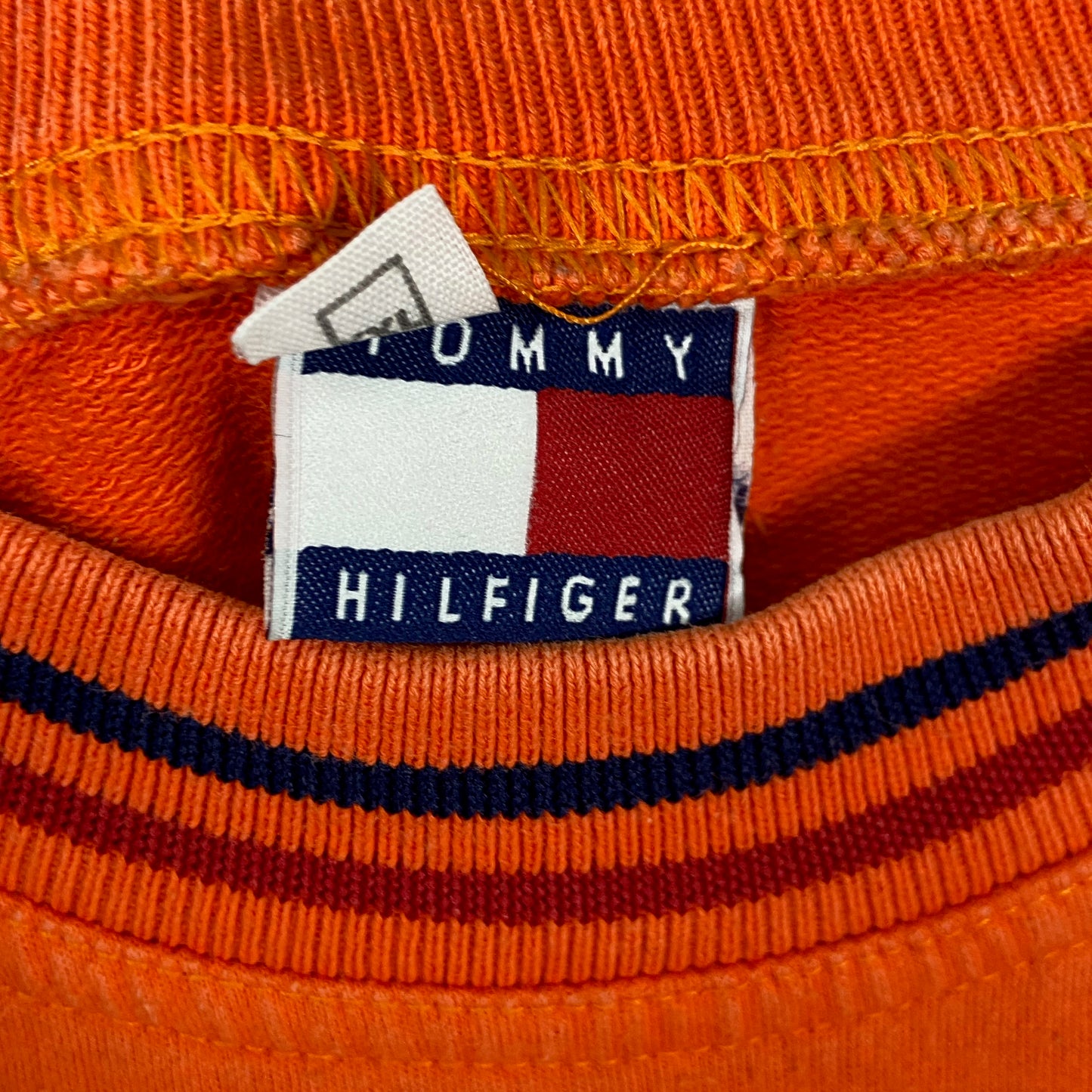 1980s TOMMY HILFIGER EMBROIDERED BIG LOGO TEE