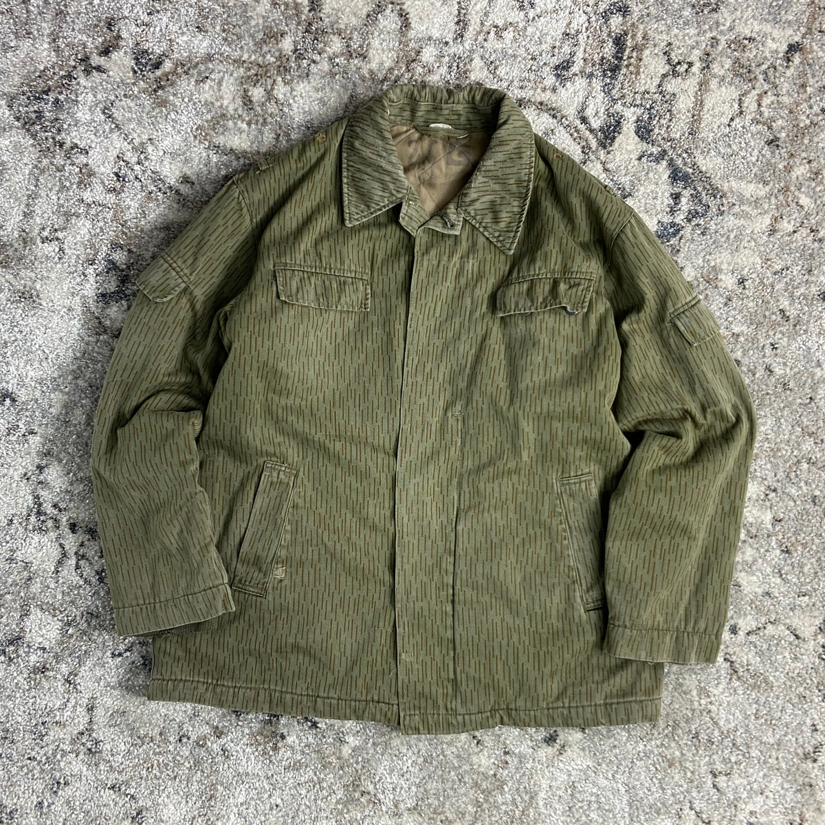 VINTAGE 1989 EAST GERMAN ARMY NVA STRICHTARN RAIN CAMO FIELD FADED JACKET