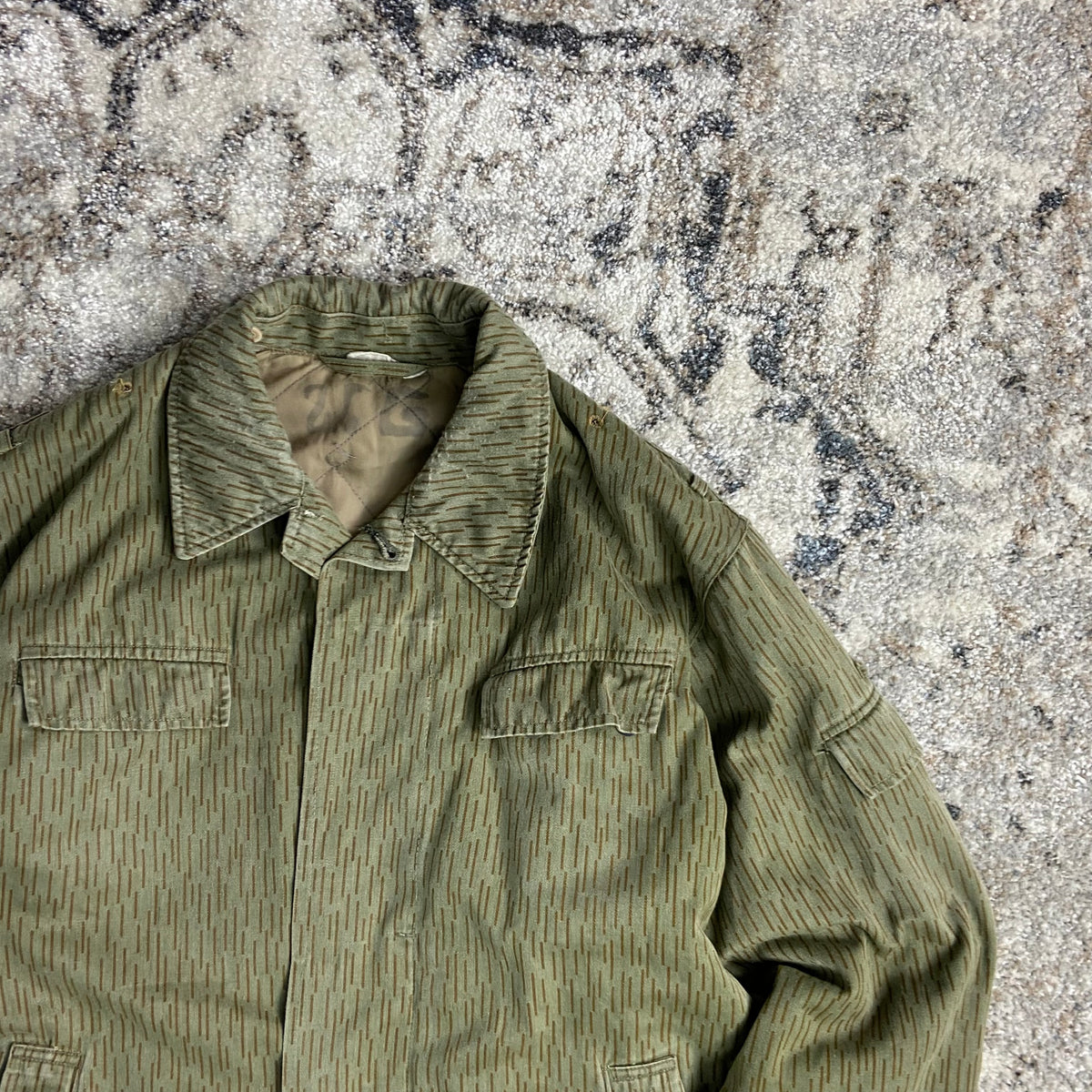 VINTAGE 1989 EAST GERMAN ARMY NVA STRICHTARN RAIN CAMO FIELD FADED JACKET