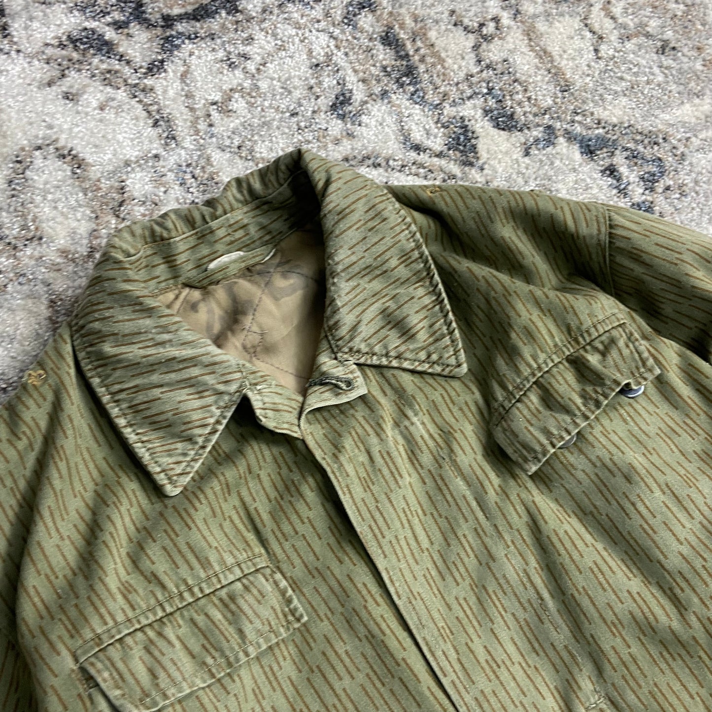 VINTAGE 1989 EAST GERMAN ARMY NVA STRICHTARN RAIN CAMO FIELD FADED JACKET