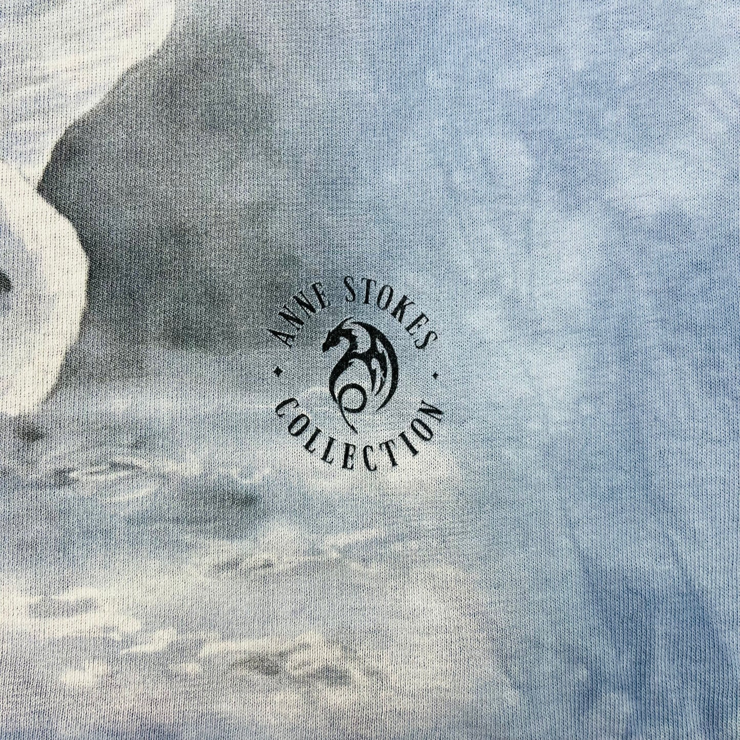 2000s CRYSTAL MAIDEN WINTER FOREST TEE