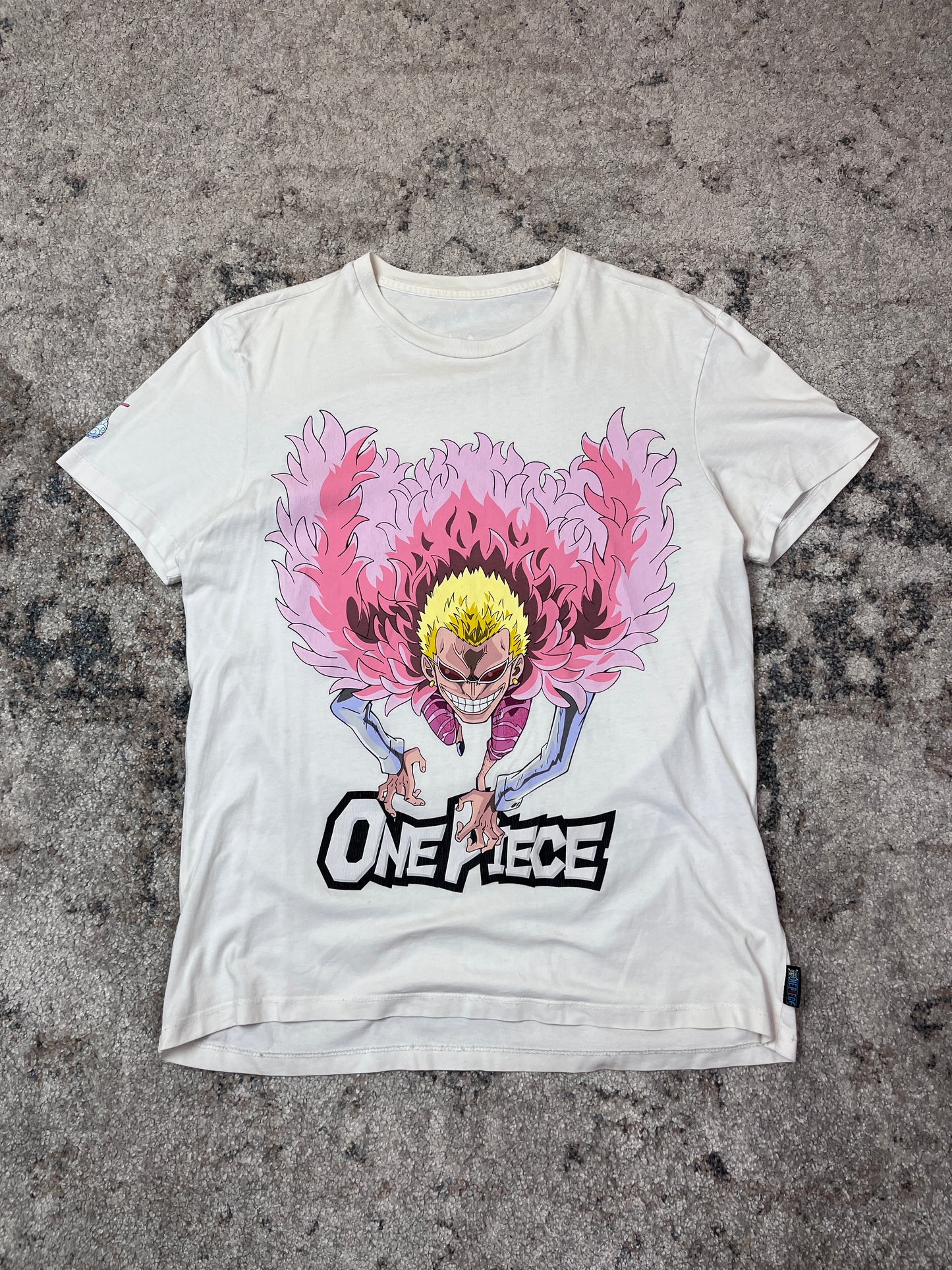 ONE PIECE DONQUIXOTE DOFLAMINGO TEE