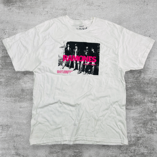 "ROCKET TO RUSSIA" RAMONES TEE