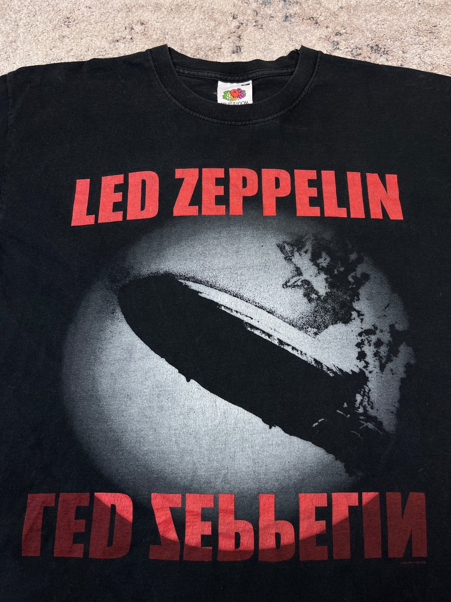 2001 LED ZEPPELIN DEBUT ALBUM TEE